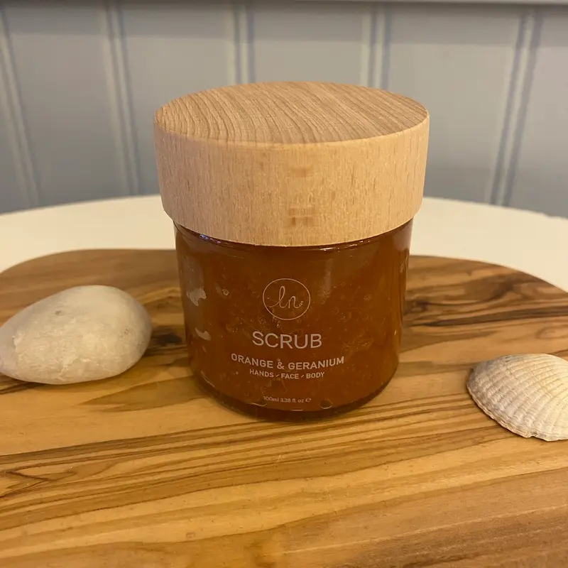 LN Handmade Soaps - Scrub Orange/Geranium
