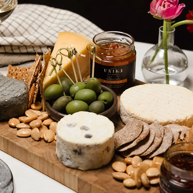 Ostprovning - Ost, snacks & vin