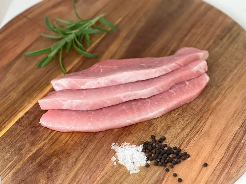 Skinkschnitzel av skinkstek