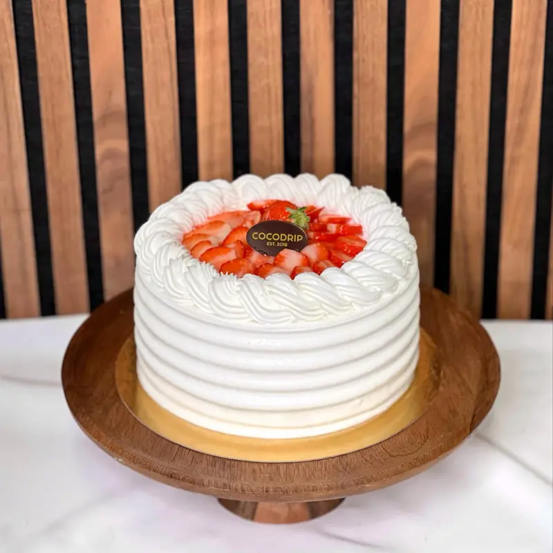 Strawberry Deluxe Tårta