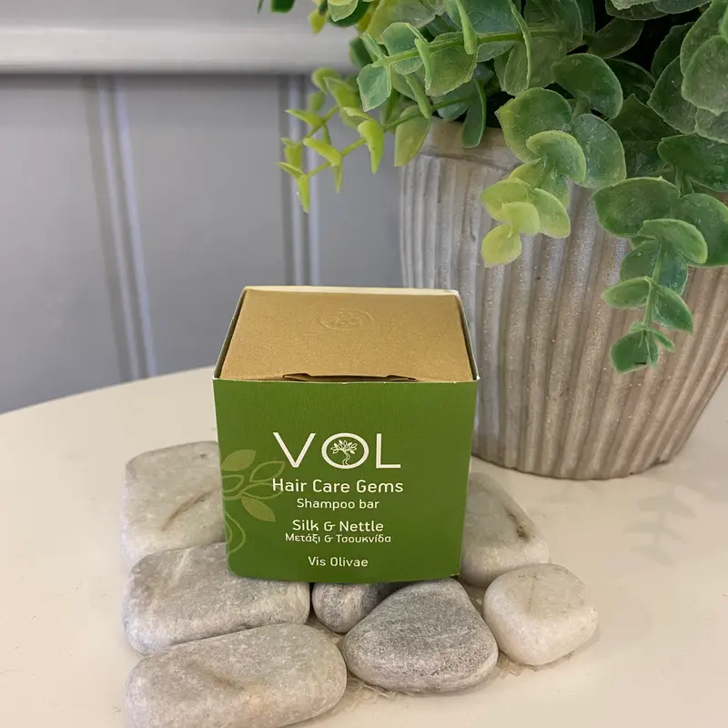Vis Olivae - Silk & Nettle