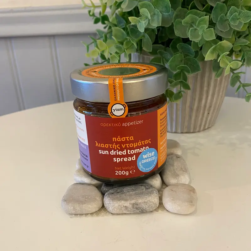 Yiam - Pesto på soltorkade körsbärstomater